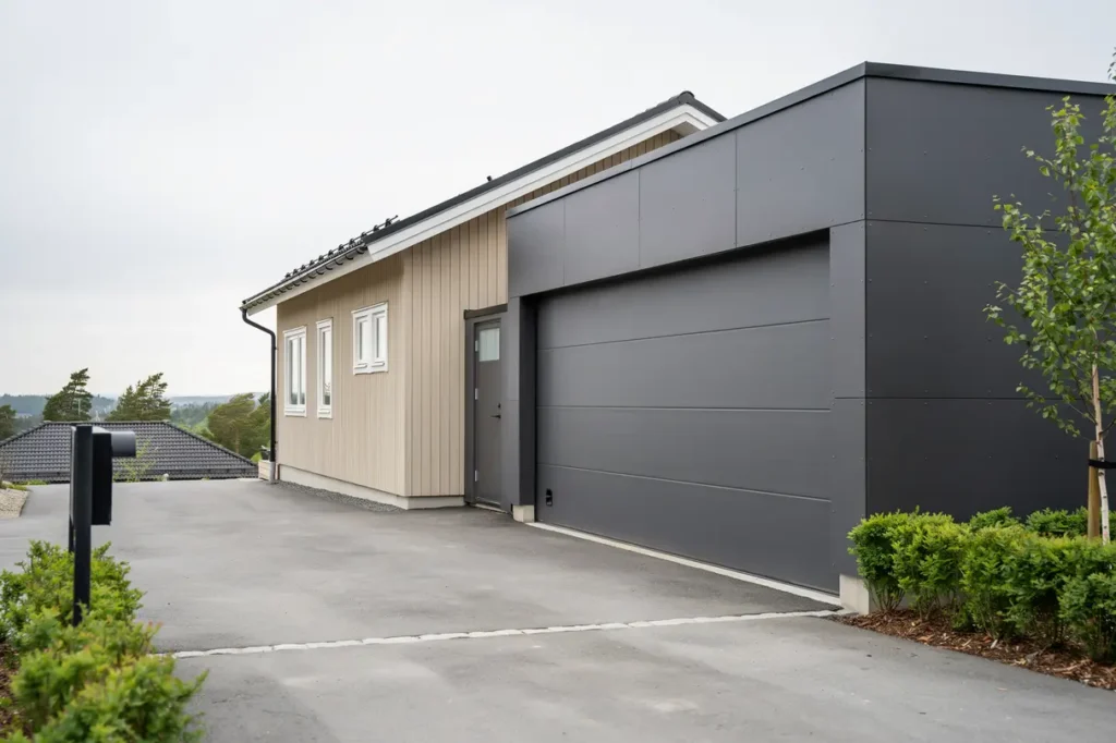 installation av garageport och montering av garaged rr i k llered m lndal