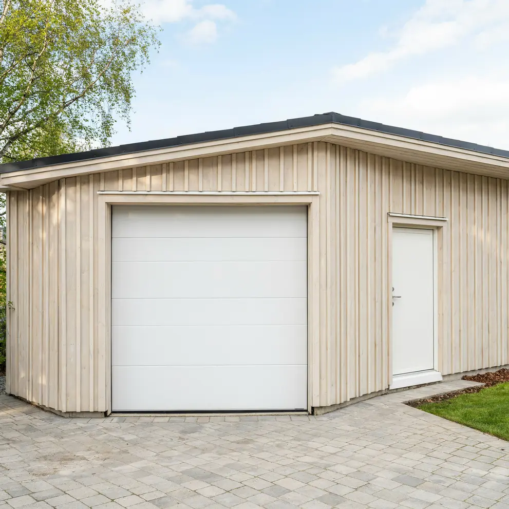 installera garageport montera garagedorr molndal lindome goteborg